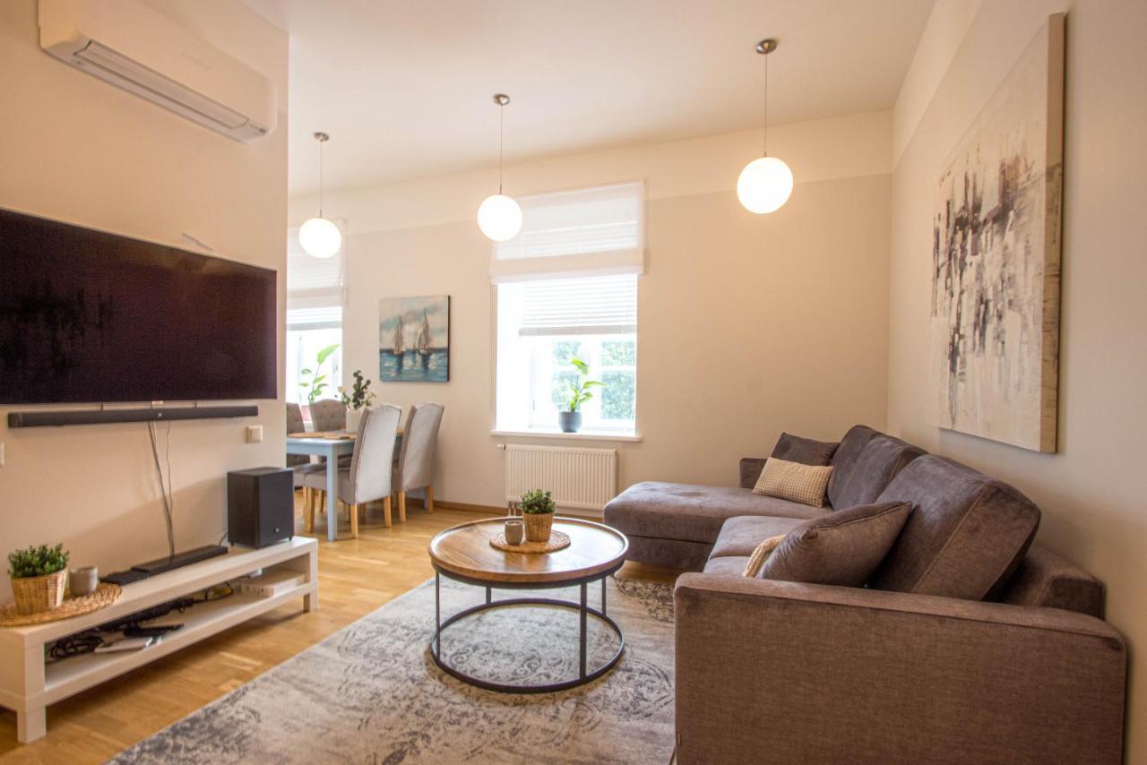 Lossi 32 Cozy Apartment Tartu Exterior foto